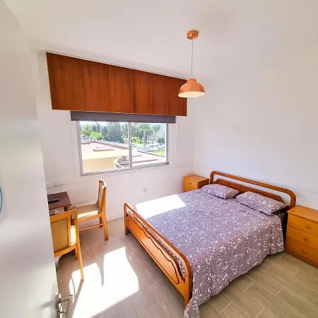 Homestay Garden Larnaca